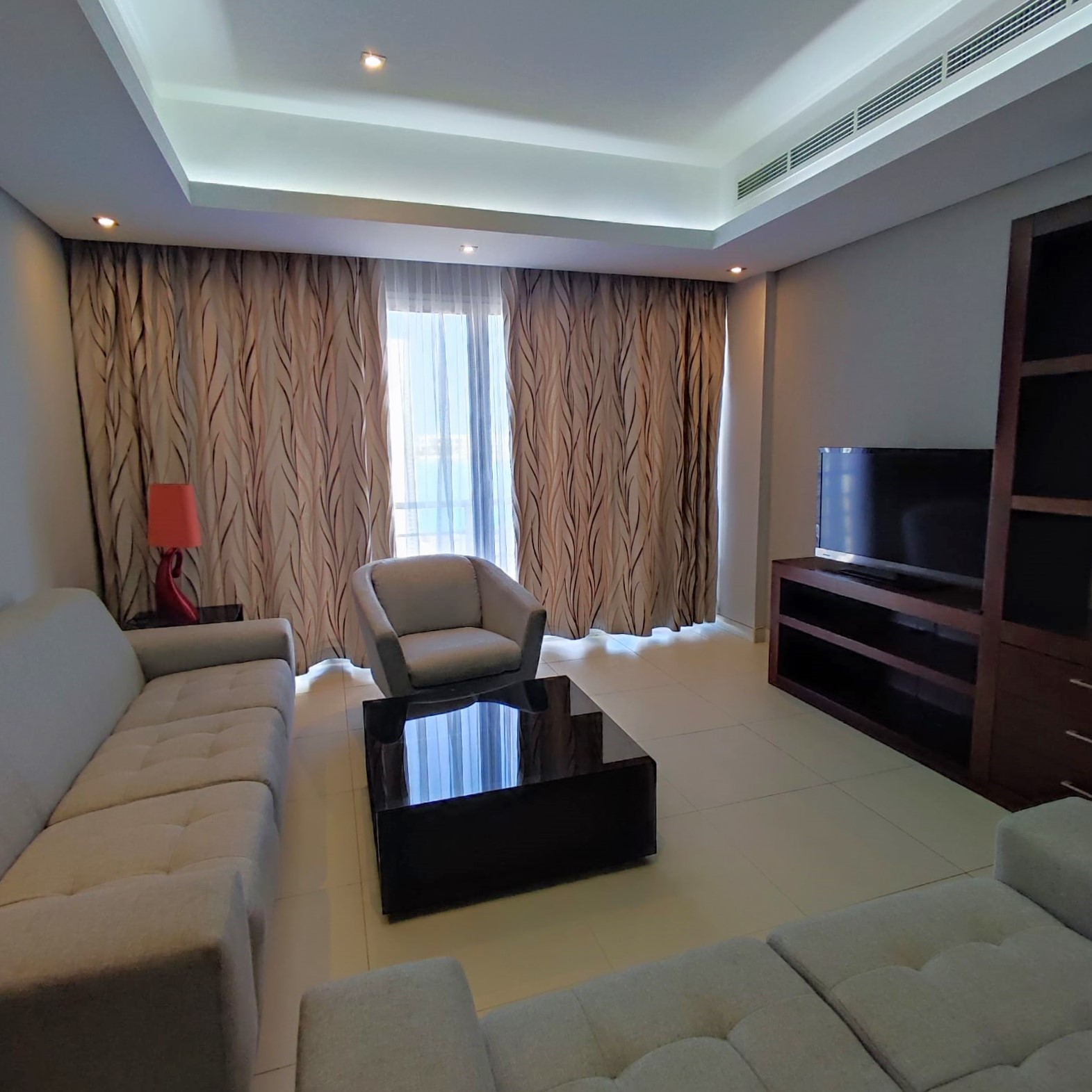 Two Bedrooms, Amwaj